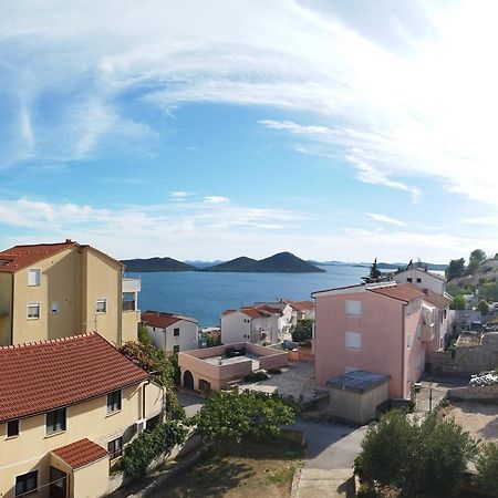 Apartments Davor Drage Bagian luar foto
