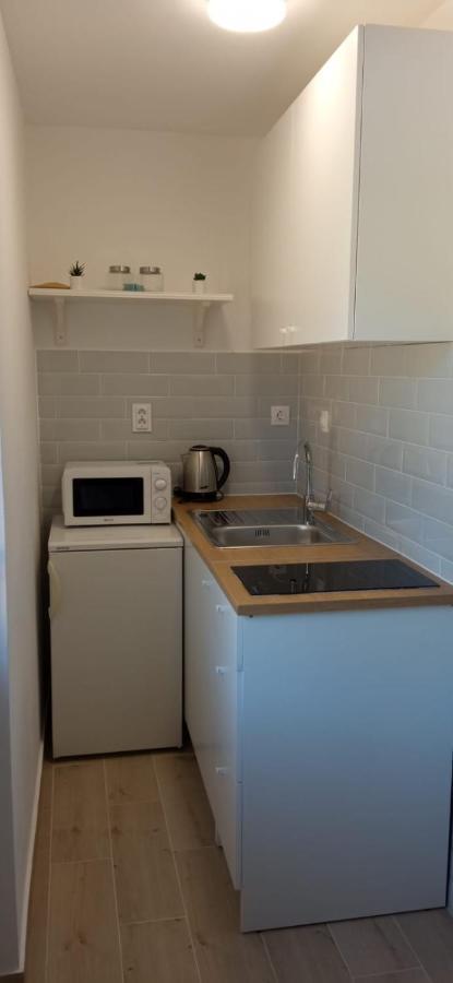 Apartments Davor Drage Bagian luar foto