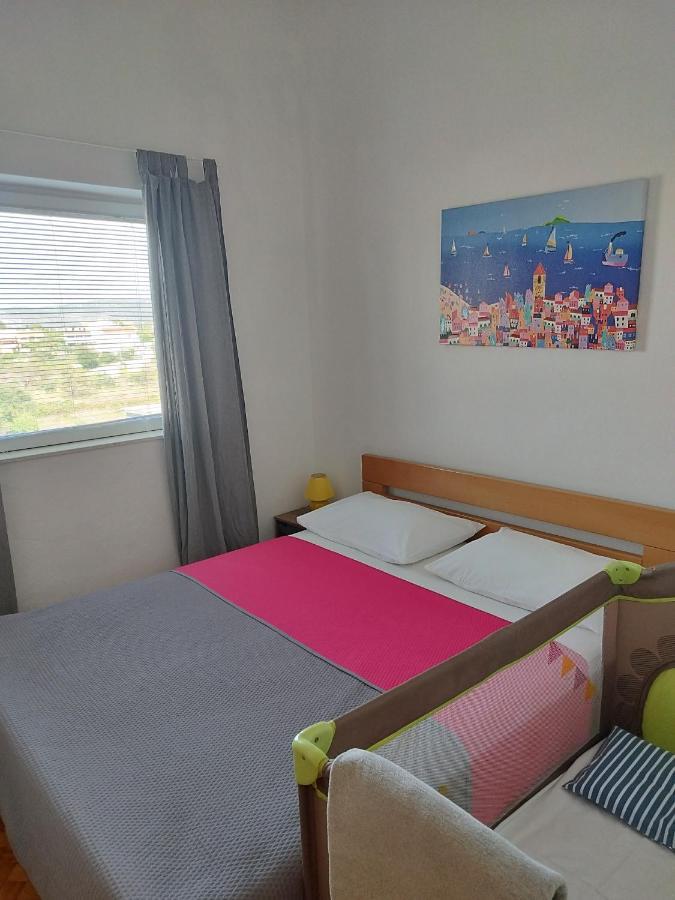 Apartments Davor Drage Bagian luar foto