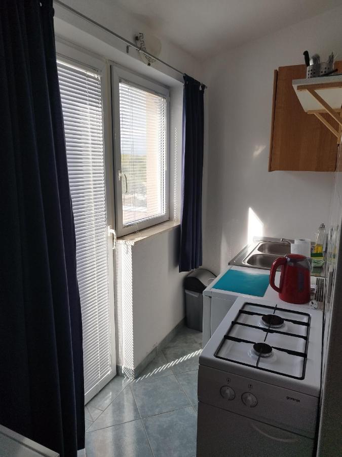 Apartments Davor Drage Bagian luar foto
