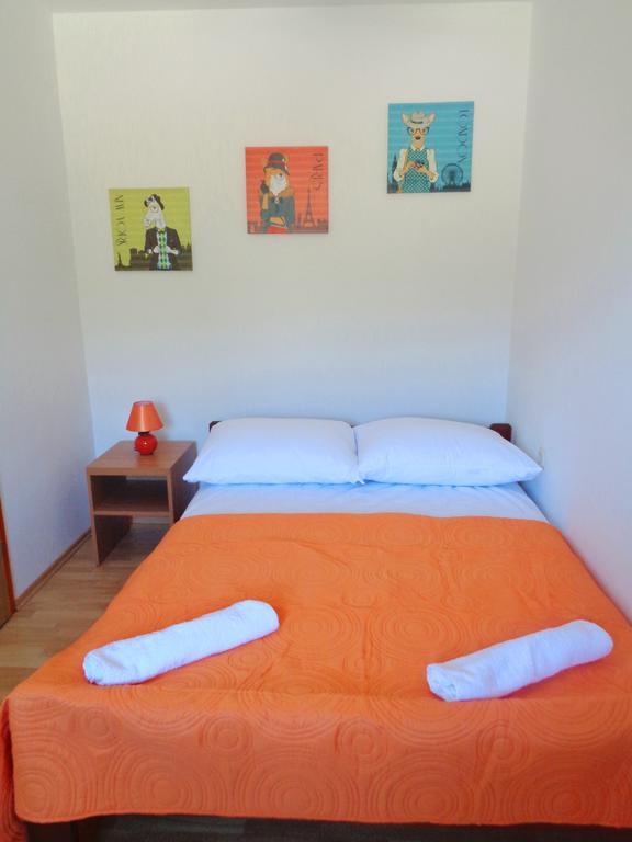 Apartments Davor Drage Bagian luar foto